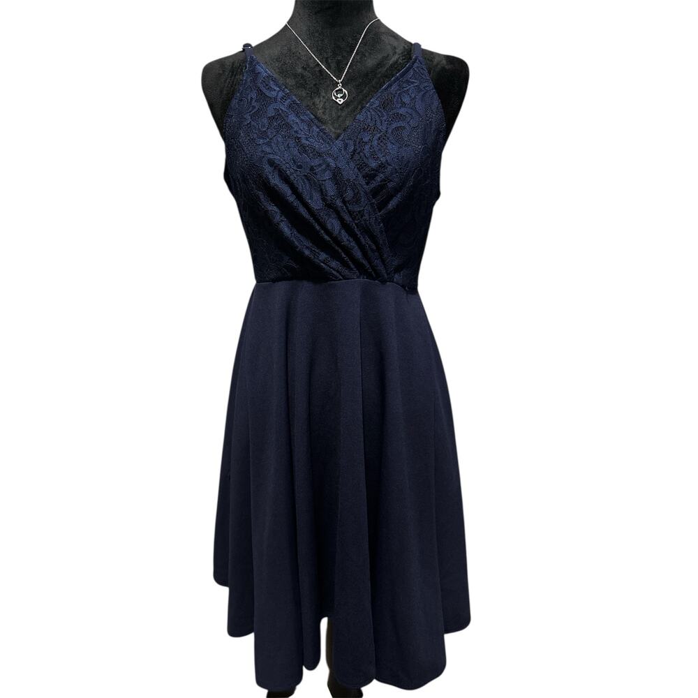 Navy Lace V-Neck Midi Dress – Size Large – EUC